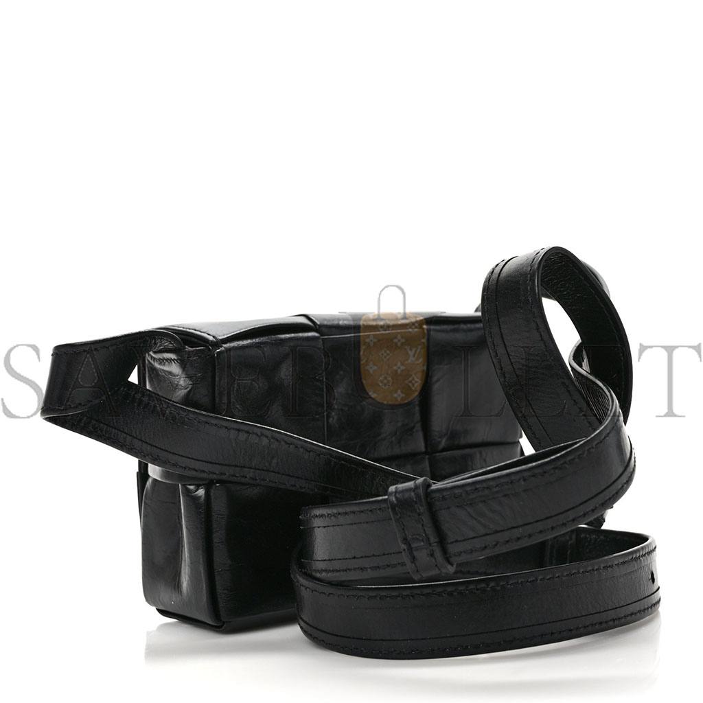 BOTTEGA VENETA PAPER CALFSKIN MAXI INTRECCIO EXTRA MINI CASSETTE CROSSBODY BAG BLACK (13*9*5cm)