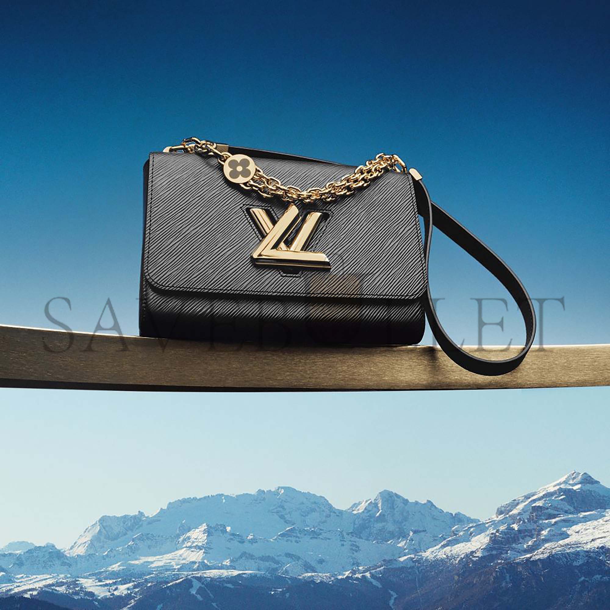 LOUIS VUITTON TWIST MM M59402 (23*17*9.5cm)