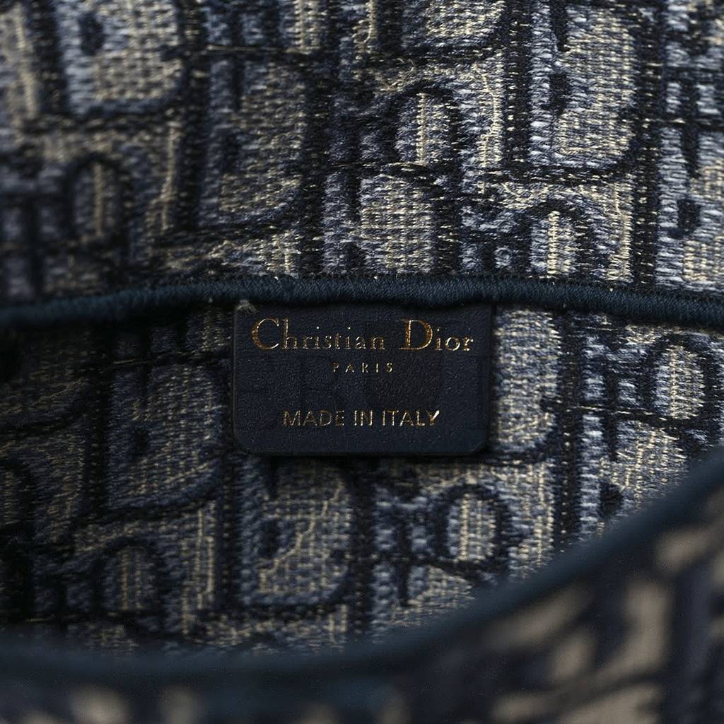 DIOR OBLIQUE SLIM SADDLE POUCH BLUE (21*13*2.5cm) DIOR OBLIQUE SLIM SADDLE POUCH BLUE (21*13*2.5cm)