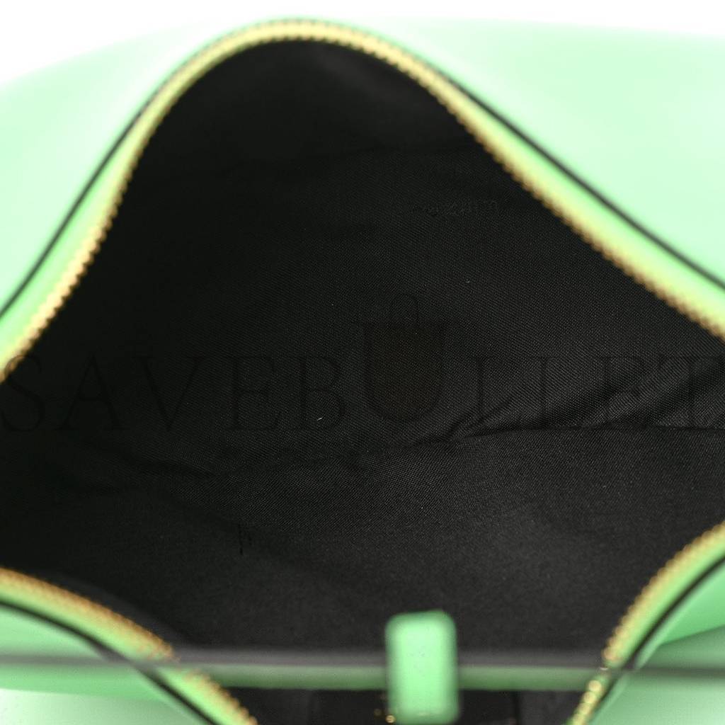 FENDI VITELLO GRACE MATTE SMALL FENDIGRAPHY HOBO BAG EDAMAME (27*18*10cm) FENDI VITELLO GRACE MATTE SMALL FENDIGRAPHY HOBO BAG EDAMAME (27*18*10cm)